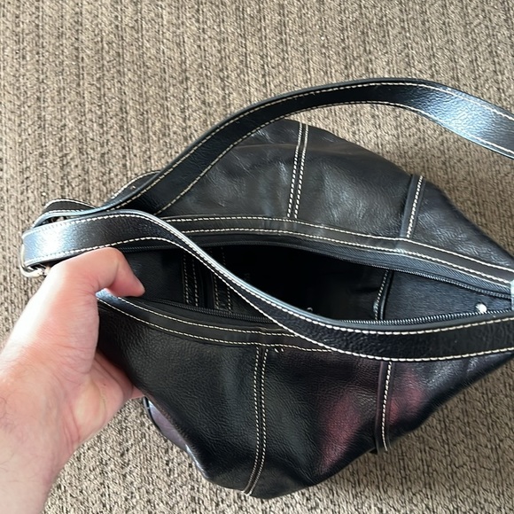 Black Faux Leather Sling Shoulder Bag with Silver Hardware - Picture 3 of 4